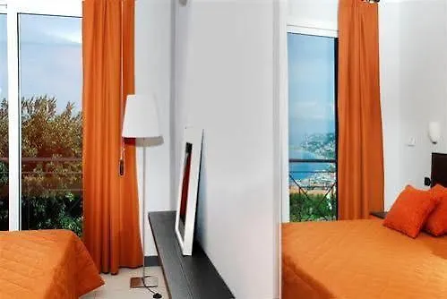 Ξενοδοχείο με διαμερίσματα Beuca Cogoleto