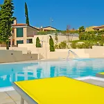 Lejlighedshotel Beuca 4*