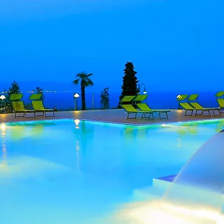 Apartahotel Beuca