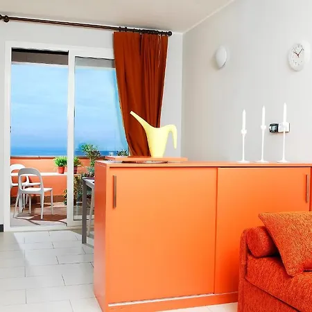 Beuca Aparthotel Cogoleto