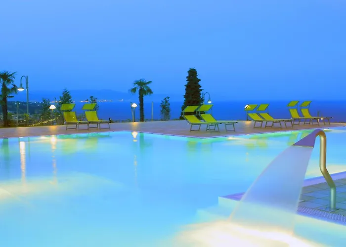 Beuca Apart-hotel 4*